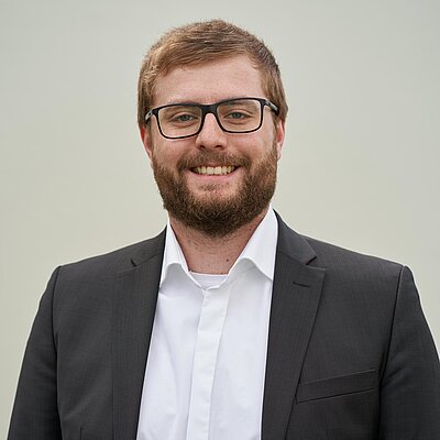Florian Krawinkler Florian Krawinkler